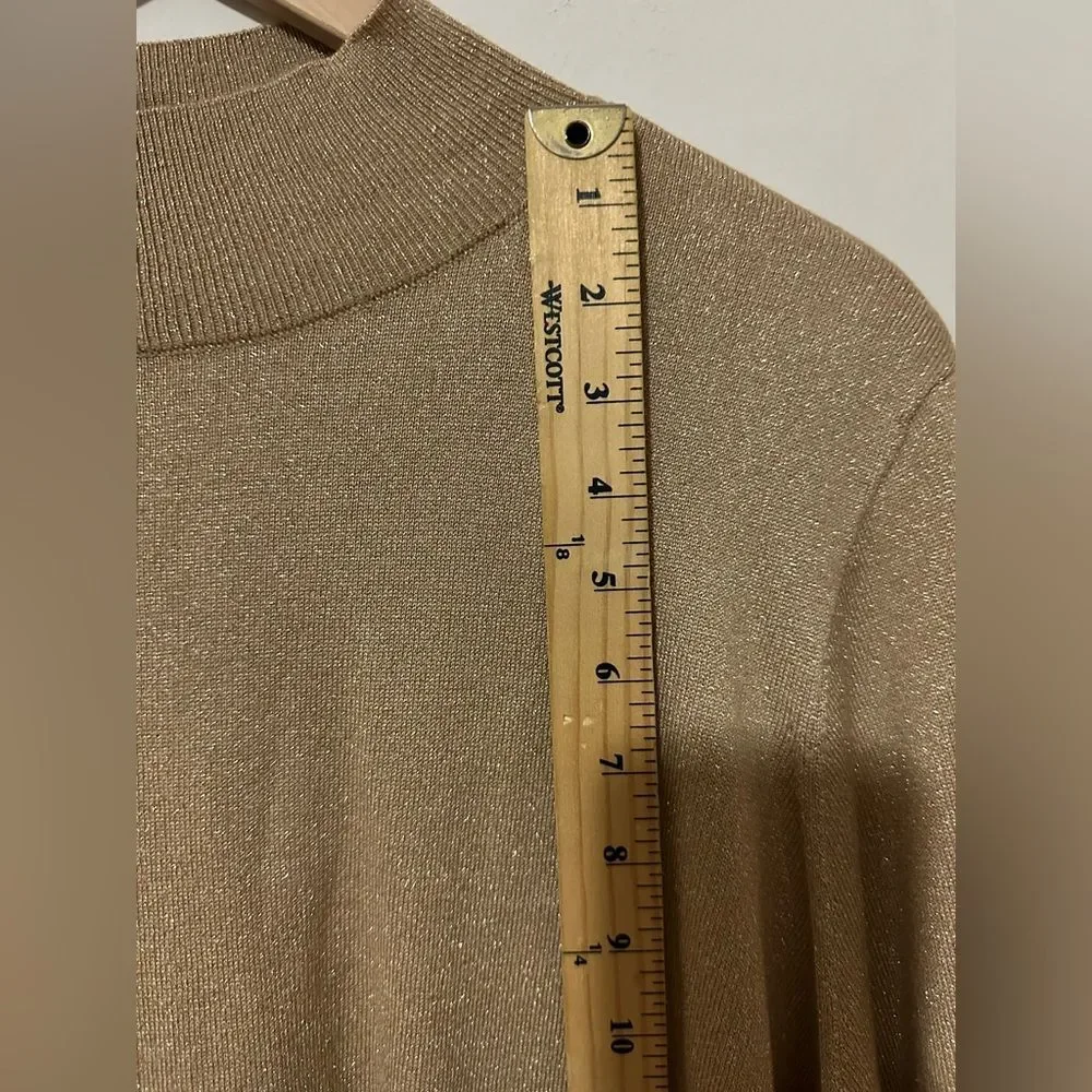 Chico’s Animal Ringtone wristsband Mock Neck Sweater SZ 4 US XXL Color Camel